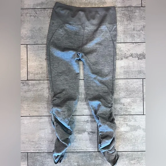 Fabletics Leggings - Picture 2 of 2